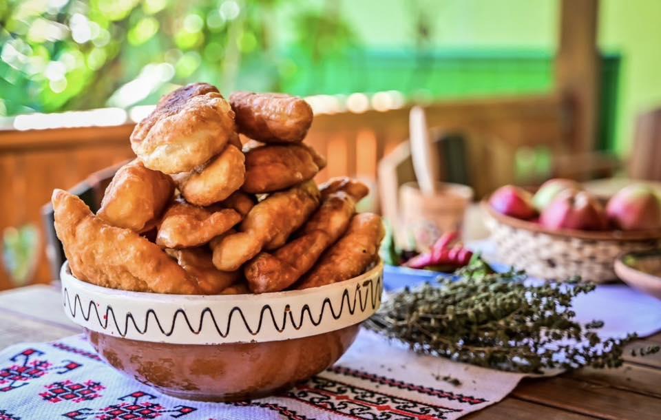 Gogosi traditionale, moment de fericire